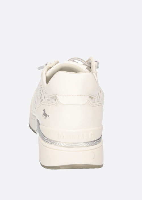 Mustang laisvalaikio bateliai