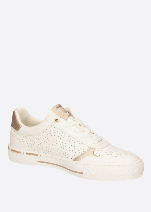 Mustang laisvalaikio batai