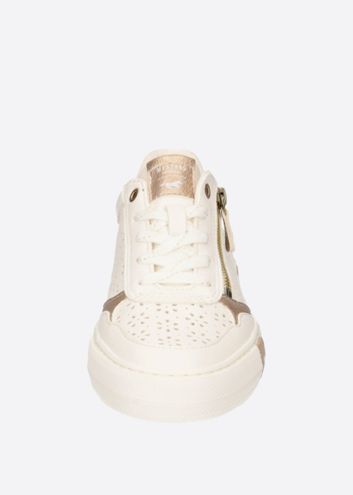 Mustang laisvalaikio batai