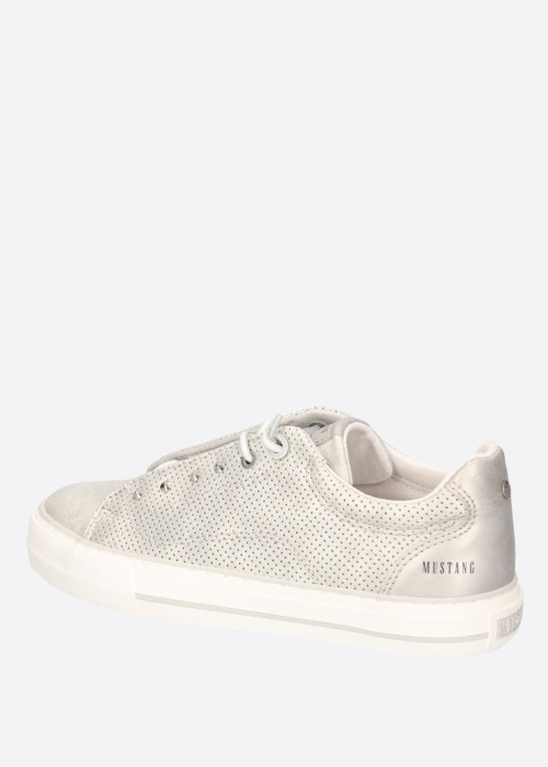 Mustang laisvalaikio batai