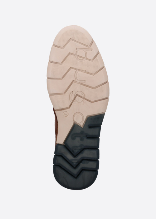 Bugatti laisvalaikio bateliai Simone