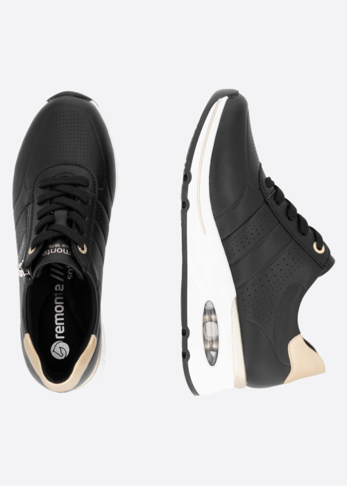 Remonte laisvalaikio bateliai