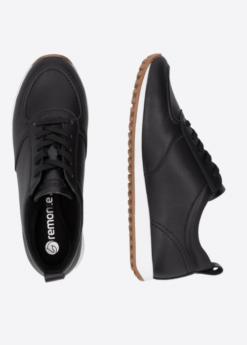 Remonte laisvalaikio bateliai