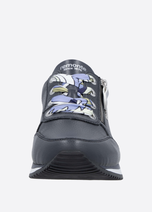 Remonte laisvalaikio bateliai