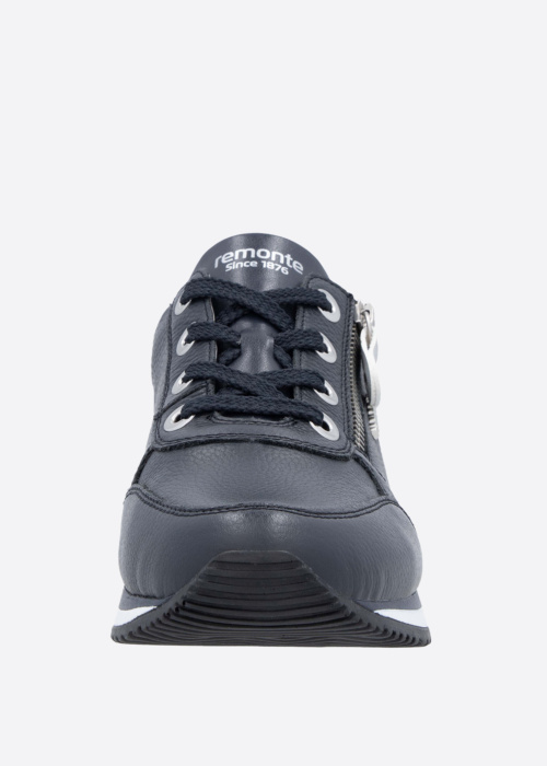 Remonte laisvalaikio bateliai