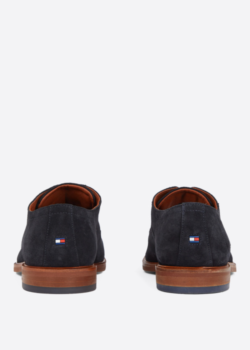 Tommy Hilfiger bateliai