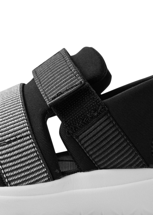 Reima sandalai Kesakko