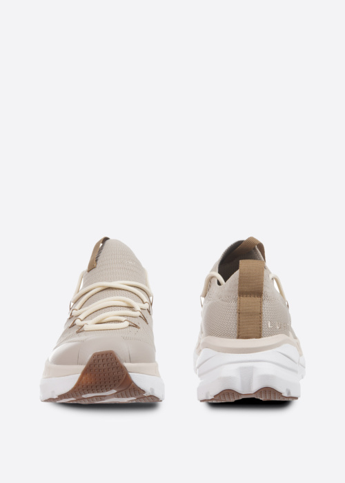 Luhta laisvalaikio bateliai Komea