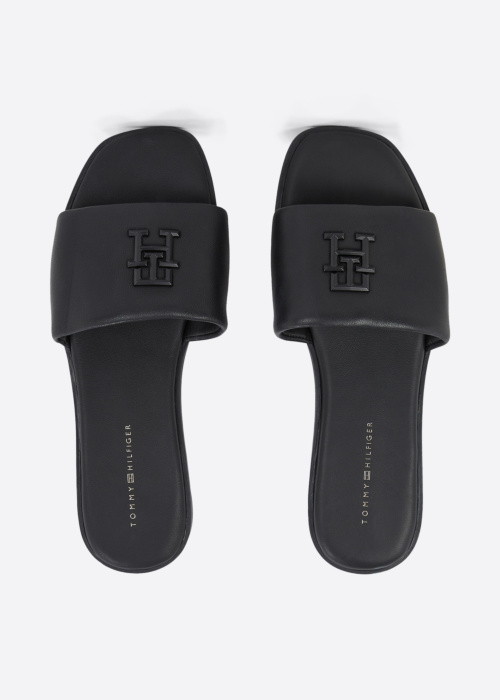 Tommy Hilfiger bateliai