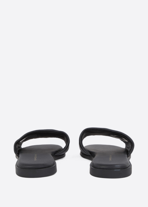 Tommy Hilfiger bateliai