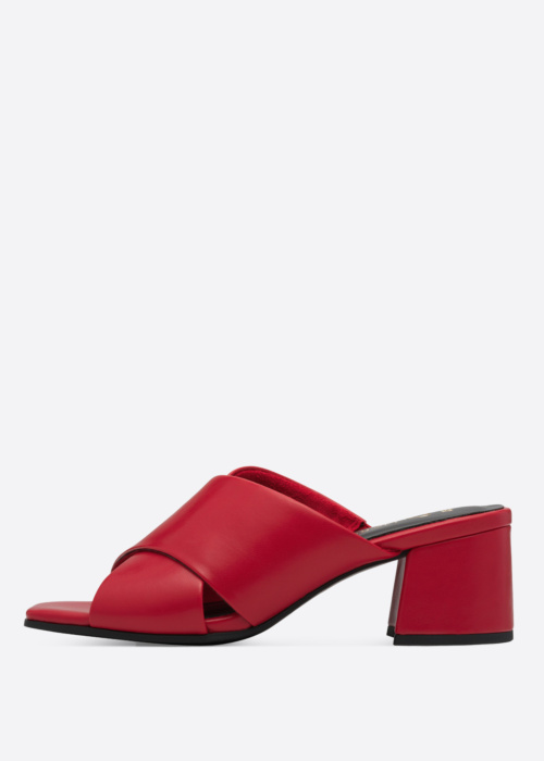 Marco Tozzi bateliai