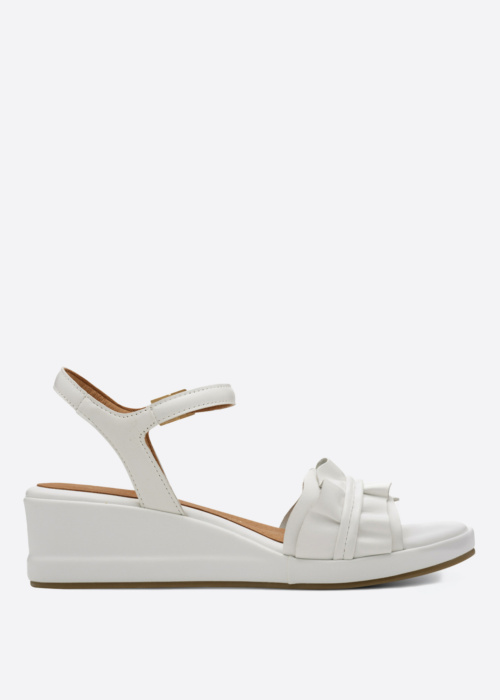 Marco Tozzi bateliai