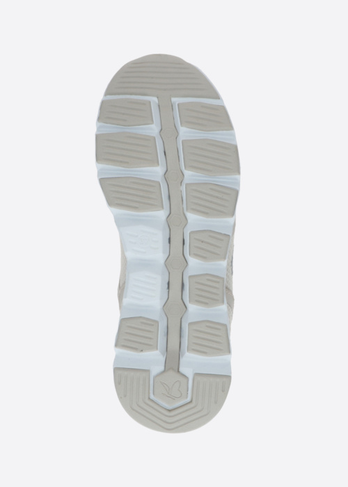 Caprice laisvalaikio bateliai