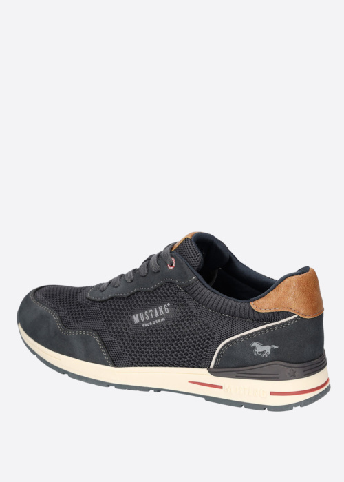 Mustang laisvalaikio bateliai