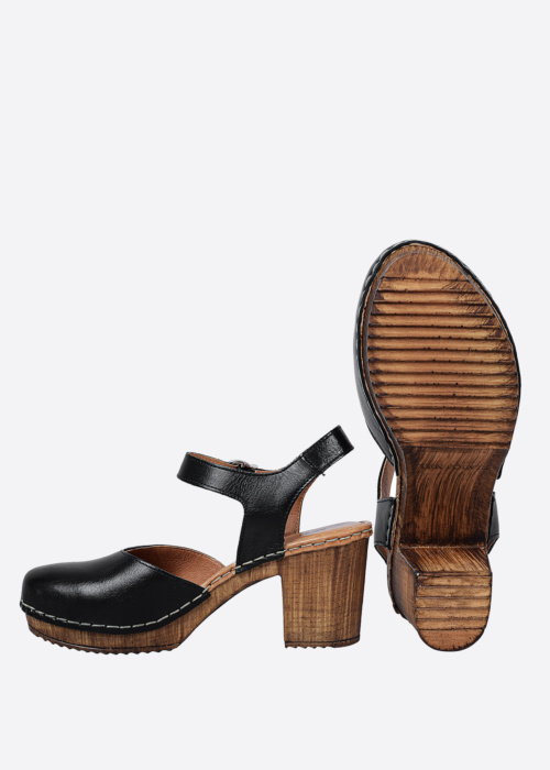 Ten Points bateliai Amelia