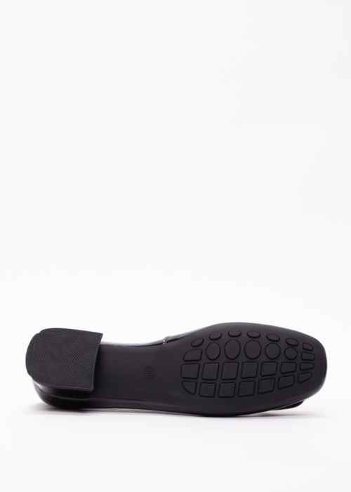 Loretta Vitale bateliai