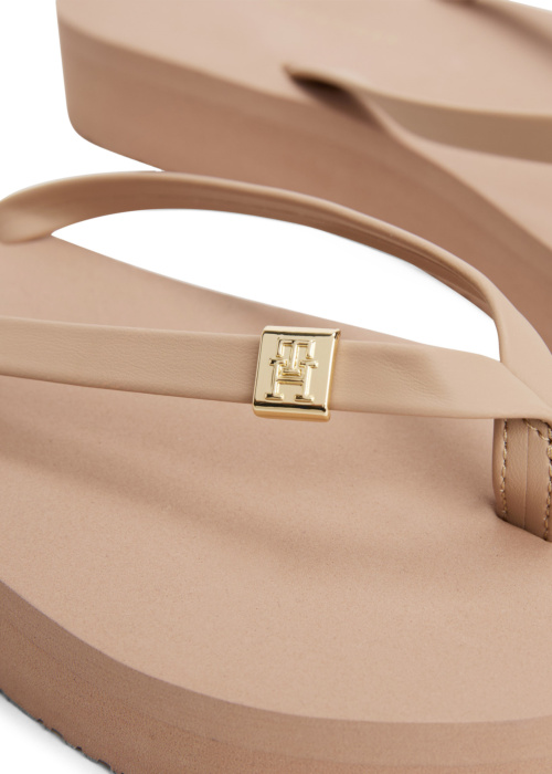 Tommy Hilfiger šlepetės