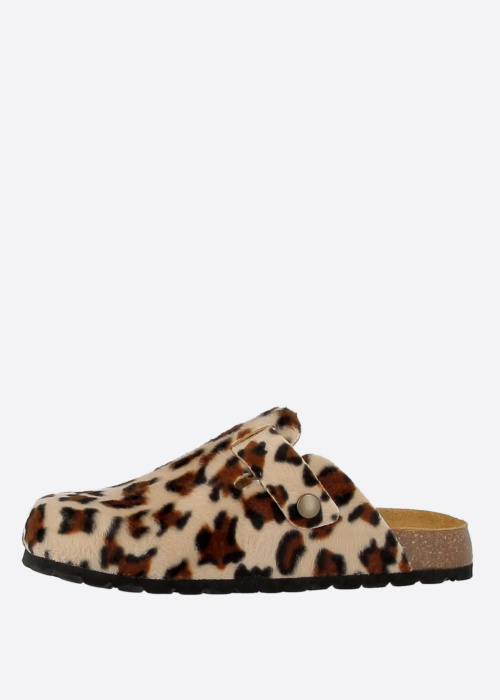 Axelda sandalai Carter