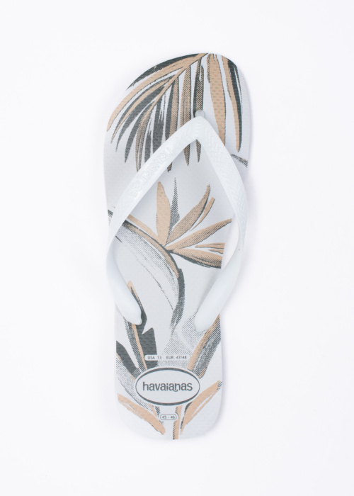 Havaianas šlepetės per pirštą