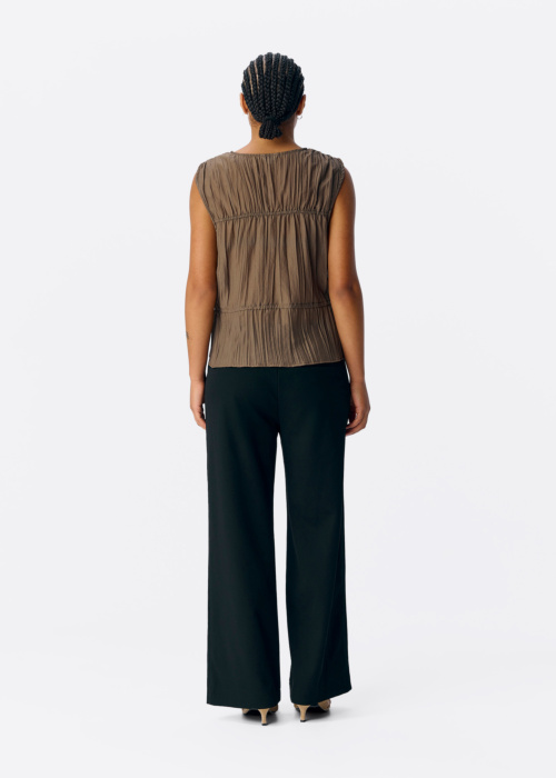 Object palaidinė Brea