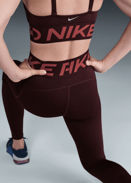 Nike tamprės