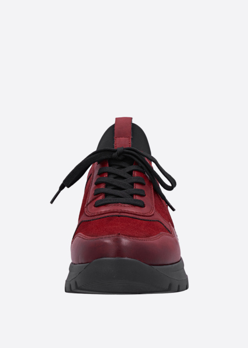 Remonte laisvalaikio bateliai