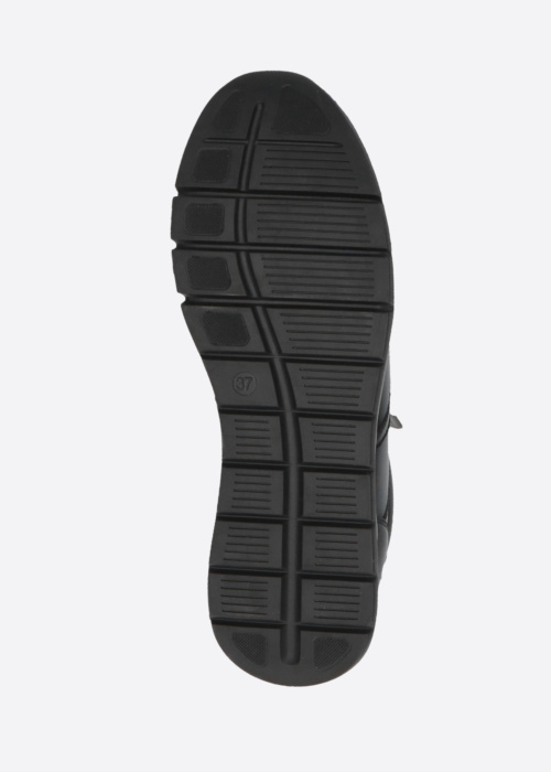 Caprice laisvalaikio bateliai