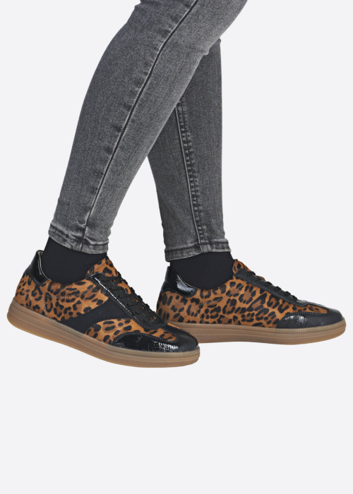 Remonte laisvalaikio batai