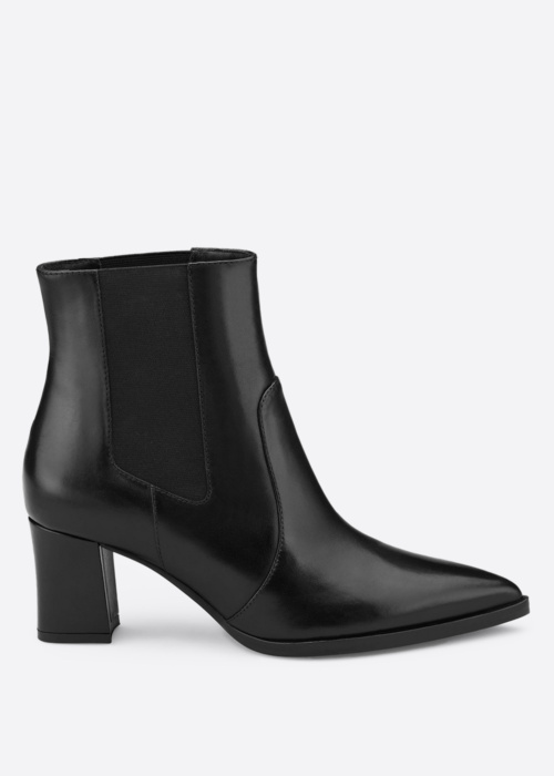 Lloyd aulinukai Amara 410