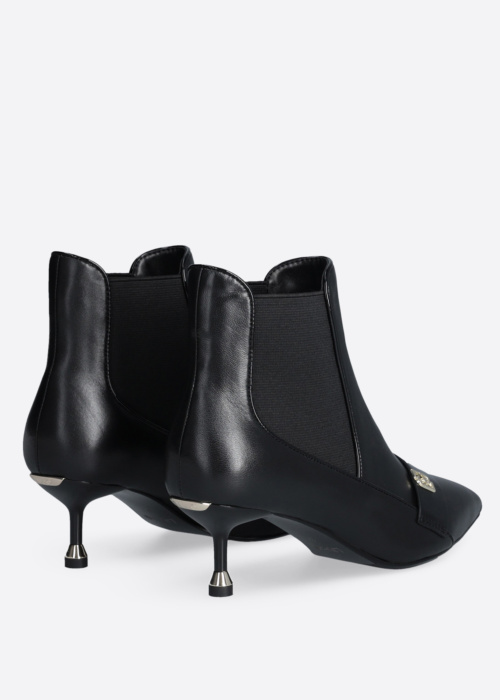 Liu-Jo aulinukai Deva