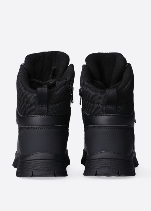 Calvin Klein aulinukai Neil