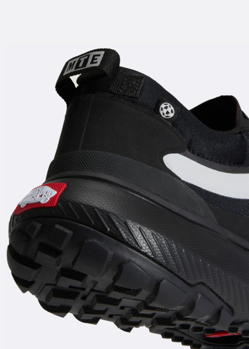 Vans laisvalaikio bateliai Mte Crosspath