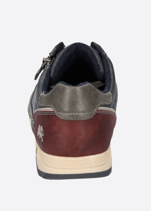 Lerros laisvalaikio bateliai