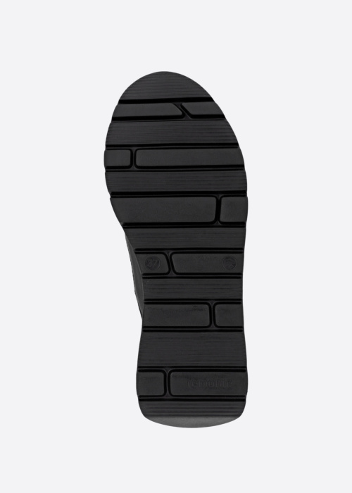 Remonte laisvalaikio bateliai