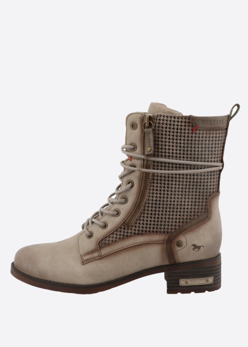 Mustang aulinukai Fabienne