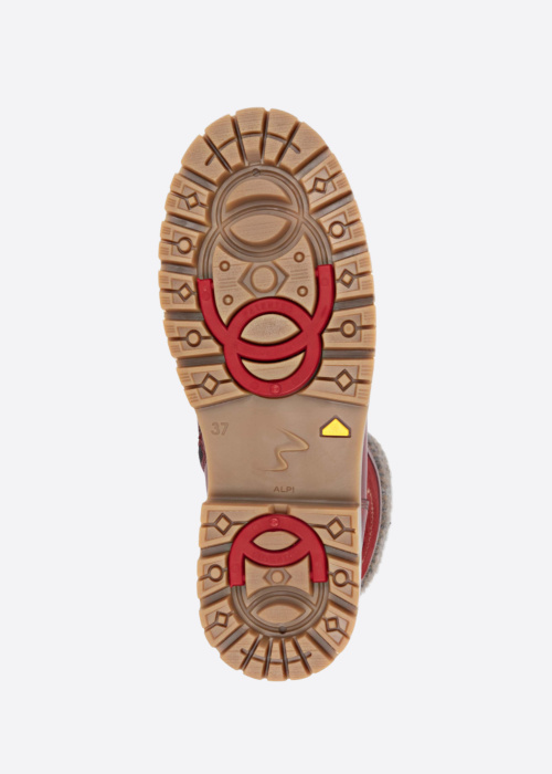 Remonte batai su spygliais