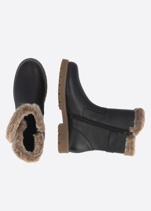 Remonte aulinukai su spygliais