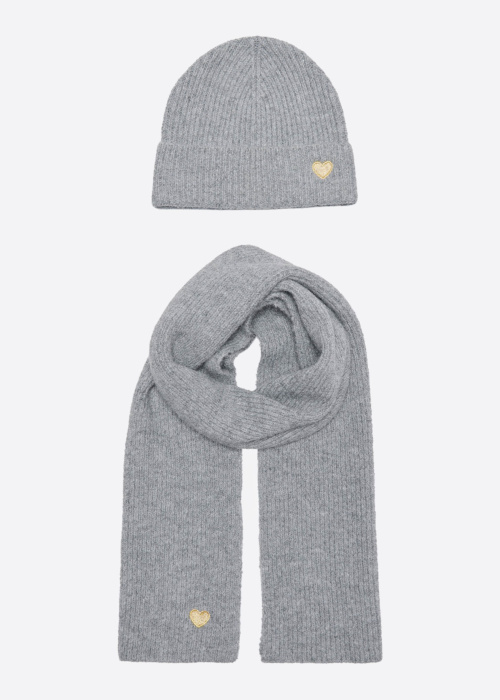 Only žieminės kepurės ir šaliko komplektas