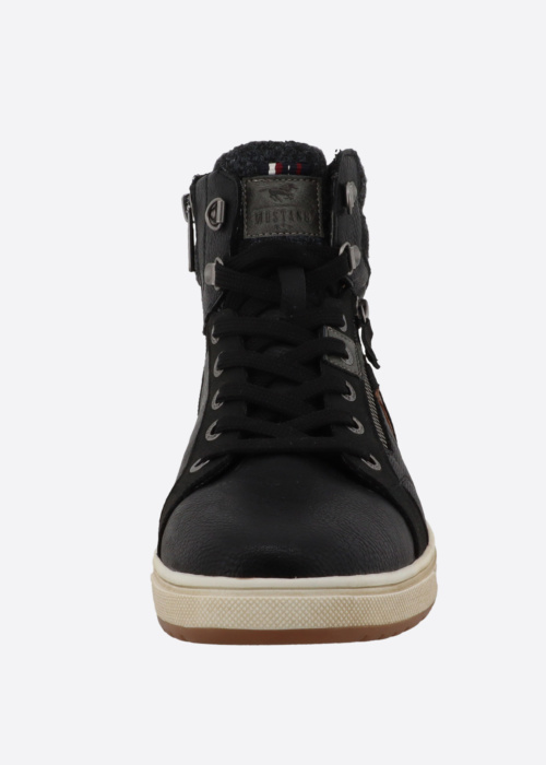 Mustang aulinukai Merian