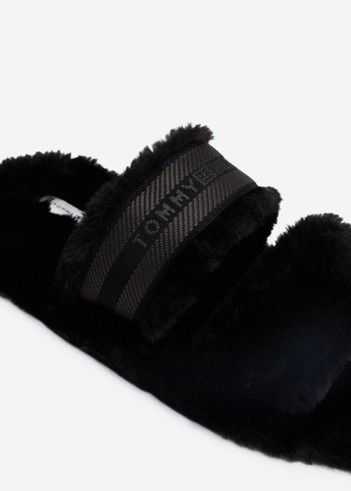 Tommy Hilfiger šlepetės dovanų dėžutėje