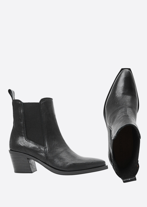 Ten Points aulinukai Carmen