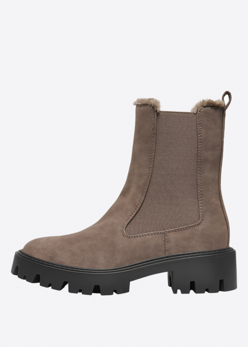 Only aulinukai Betty-9