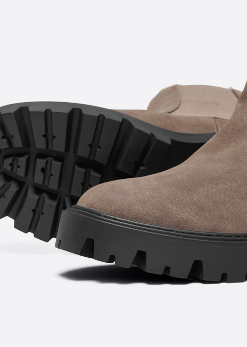 Only aulinukai Betty-9