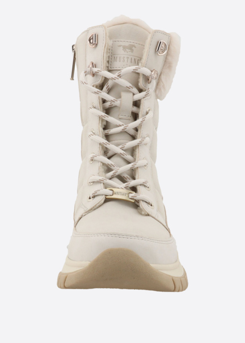 Mustang aulinukai Raissa