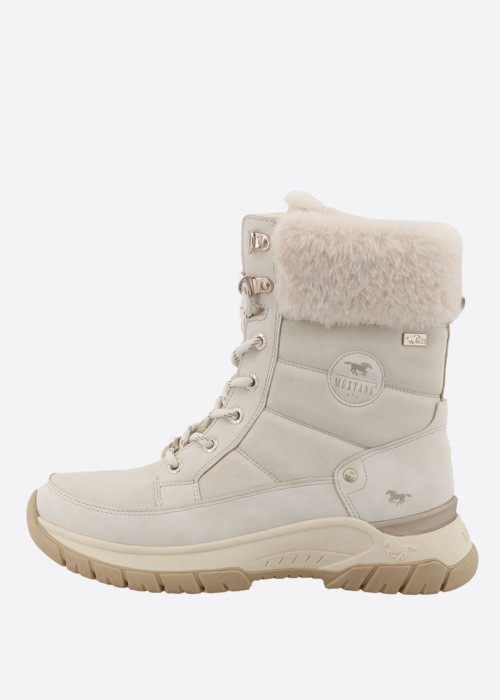 Mustang aulinukai Raissa