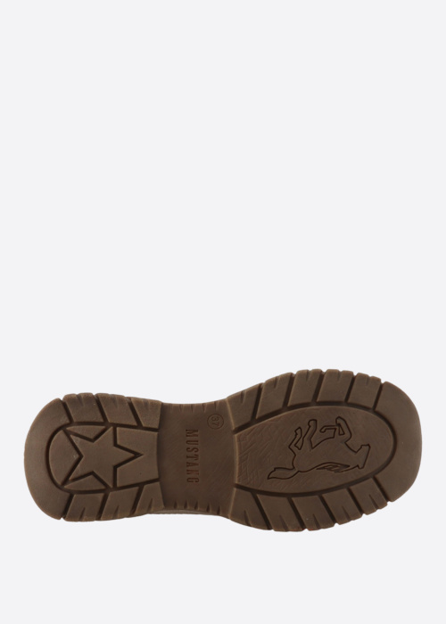 Mustang aulinukai Raissa