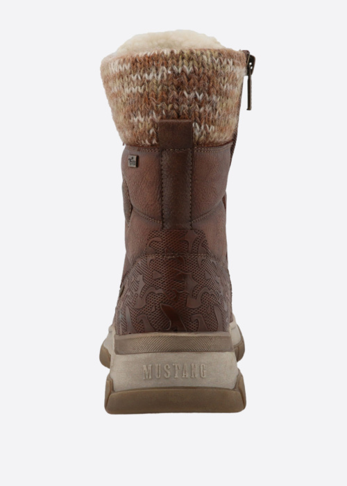 Mustang aulinukai Raissa