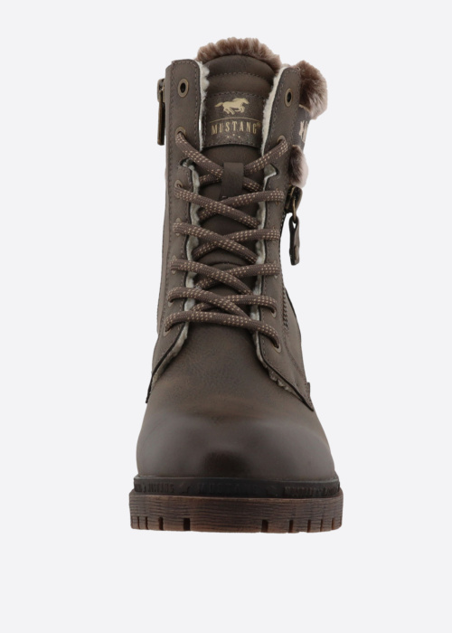 Mustang aulinukai Leila