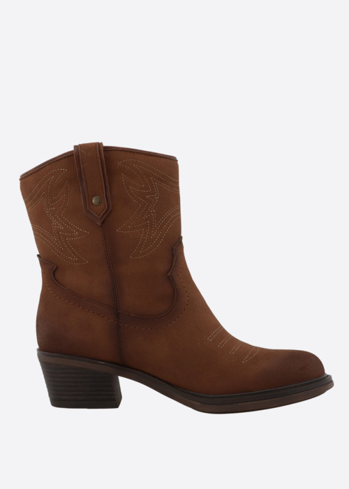 Mustang aulinukai Bernadette