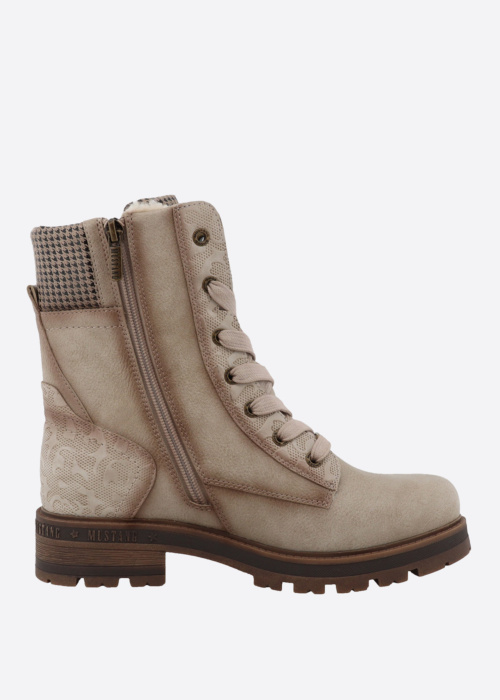 Mustang aulinukai Darleen